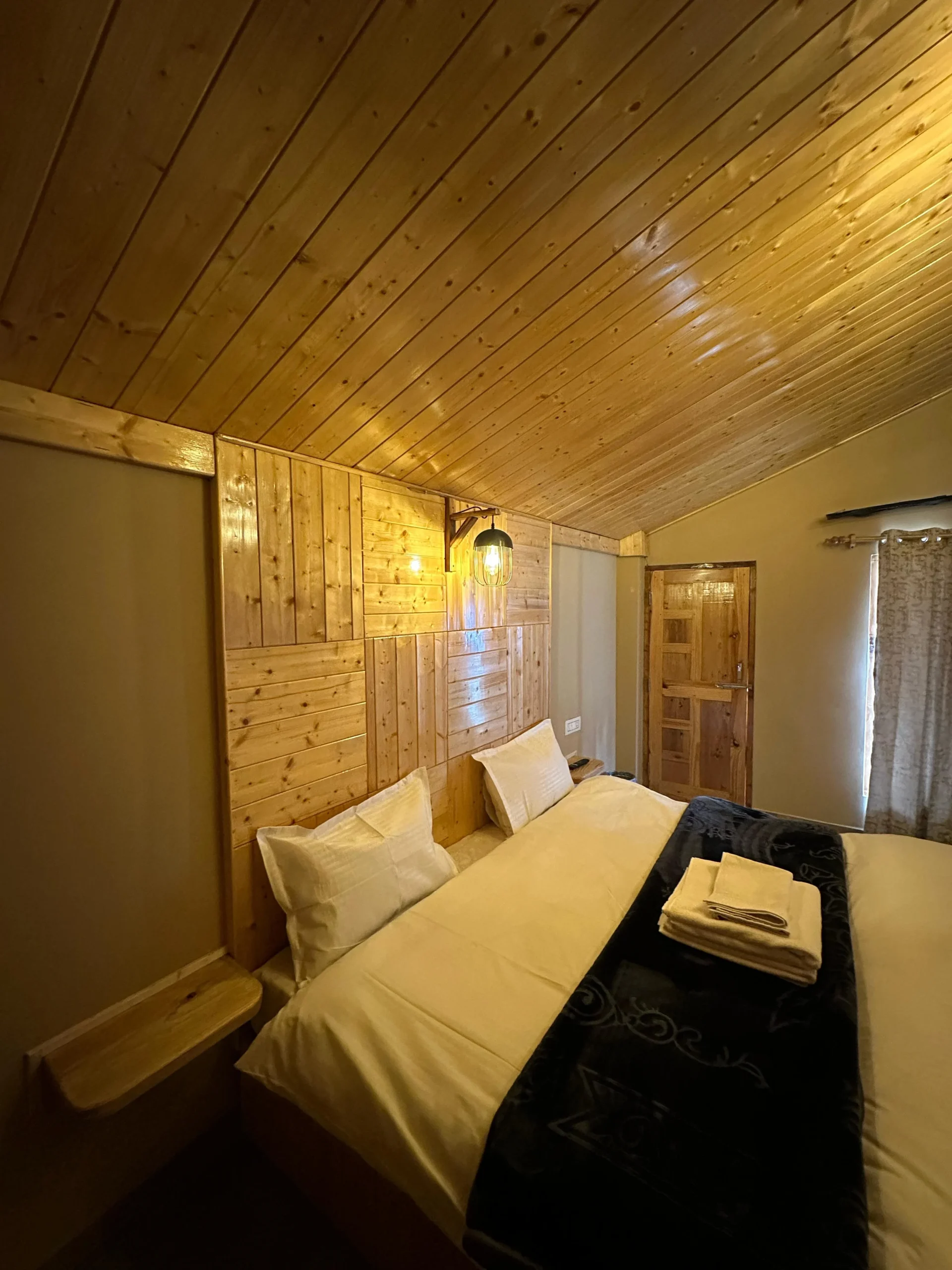 150c83a4-8fbd-452f-b54c-c5686ed603fb