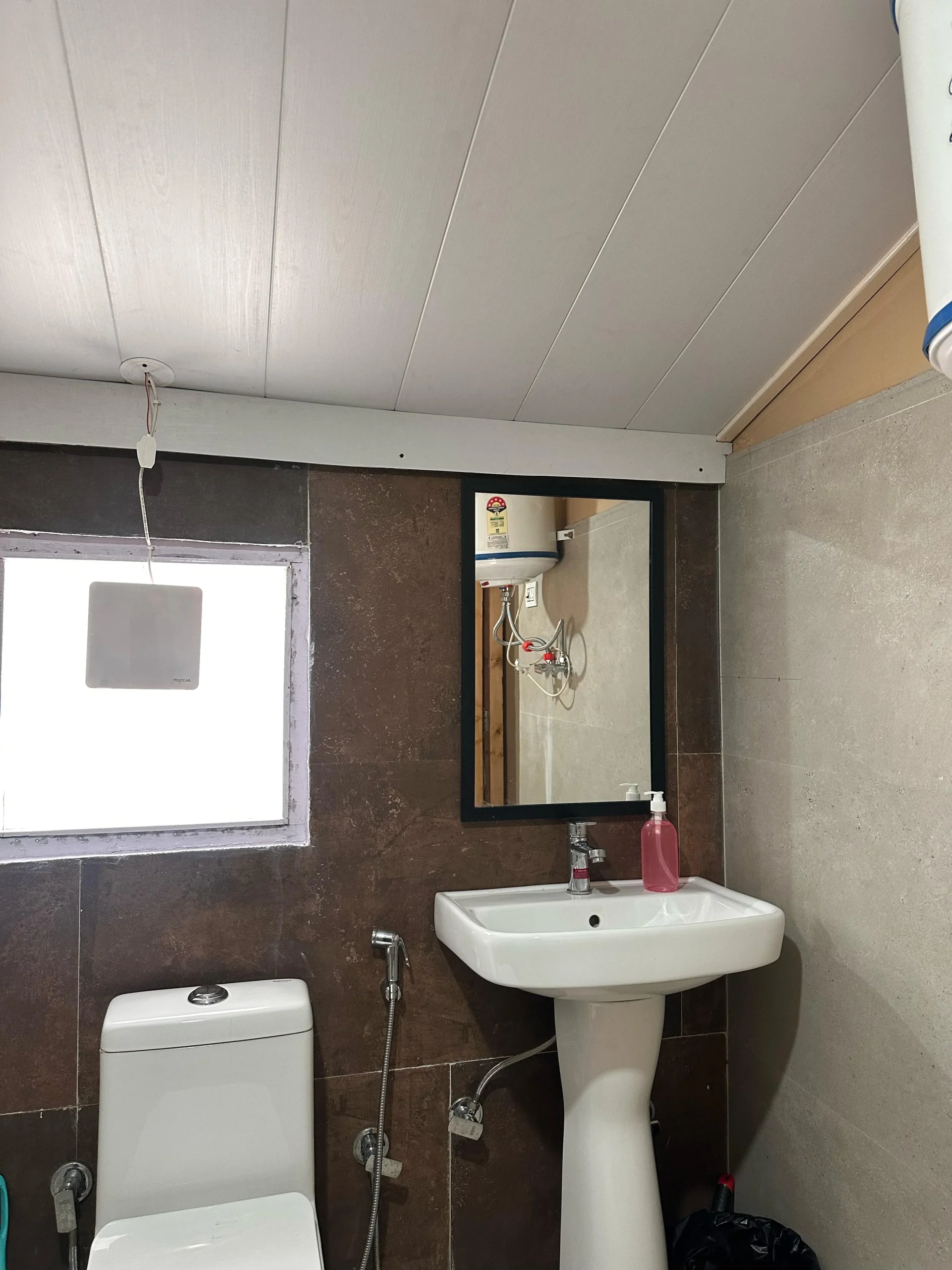 e18b7cac-d376-40bc-bd88-193409869f1a