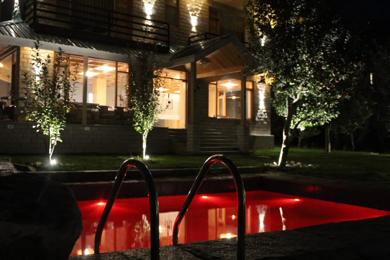 WhatsApp Image 2025-08-23 at 17.52.09 (2)