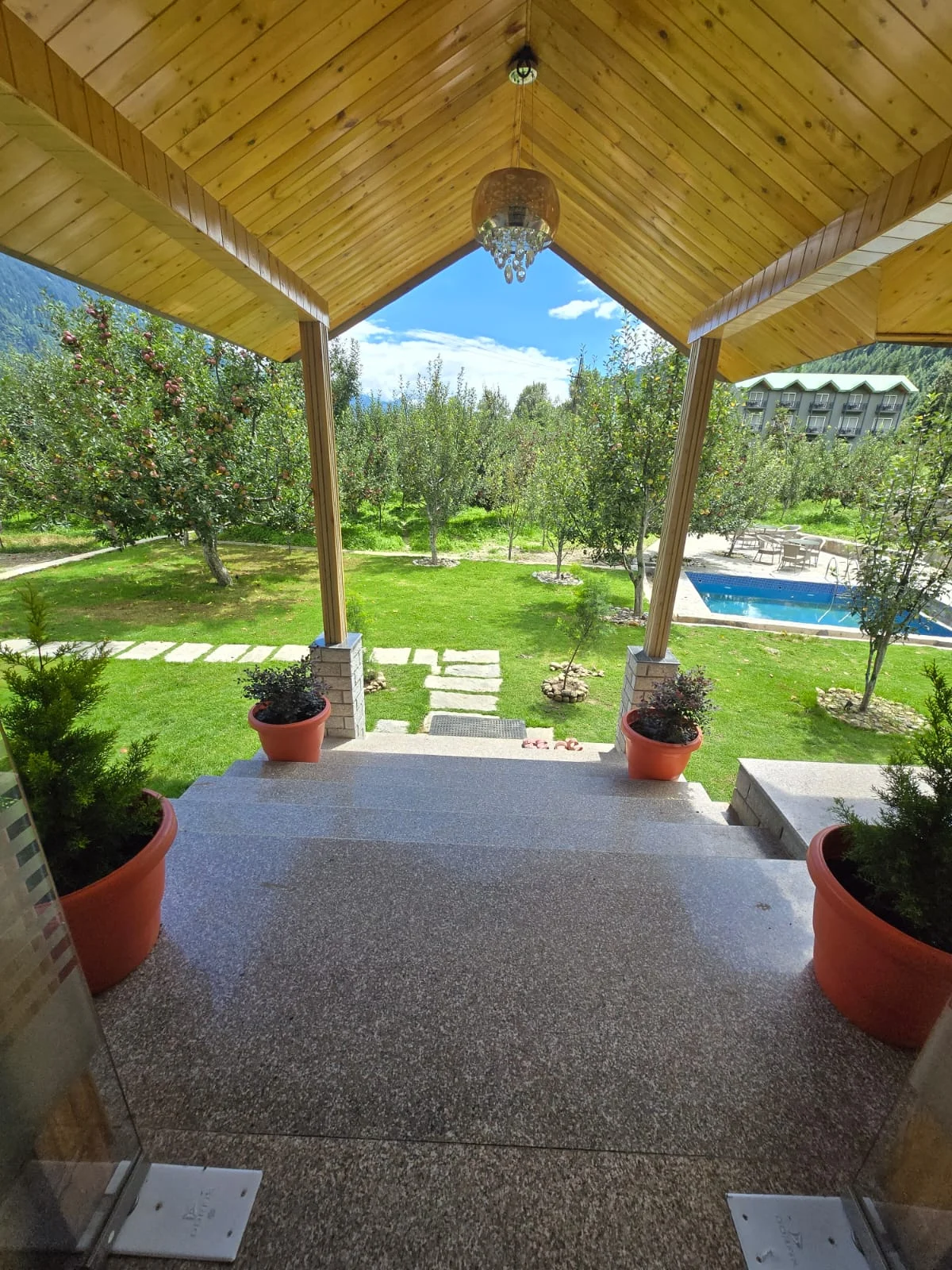 WhatsApp Image 2025-08-25 at 16.55.24